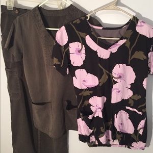 Grey’s Anatomy Scrub Set Lot